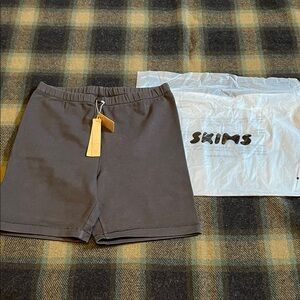 Skims outdoor bike short